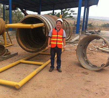 OTR rims 49-19.50 on CAT 777 in Coat mine in Indonesia
