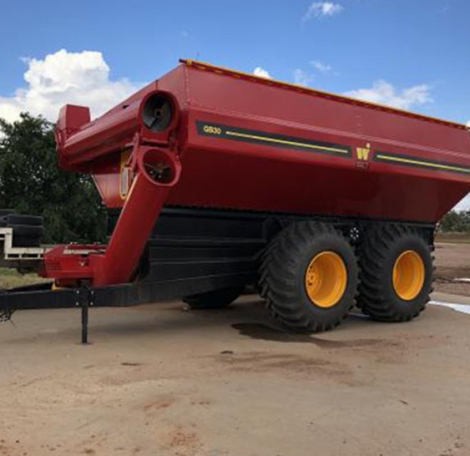 Chaser Bins / Grain Carts / Grain Buggy