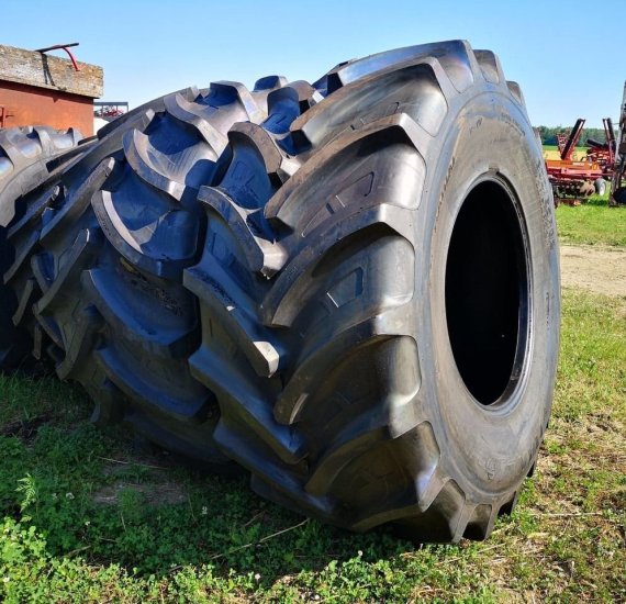 tianli-ag-radial-tires-for-tractors-harvesters-implement-flotation